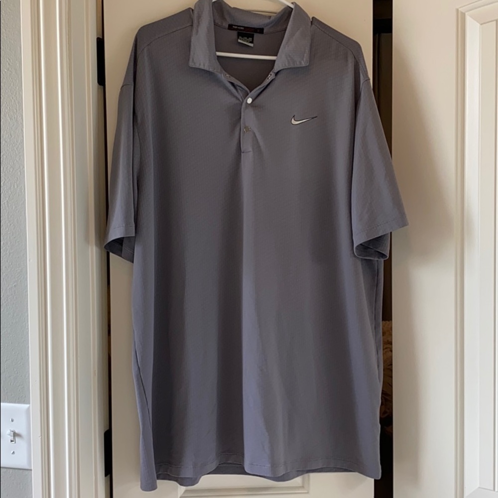 Tiger woods Nike golf polo